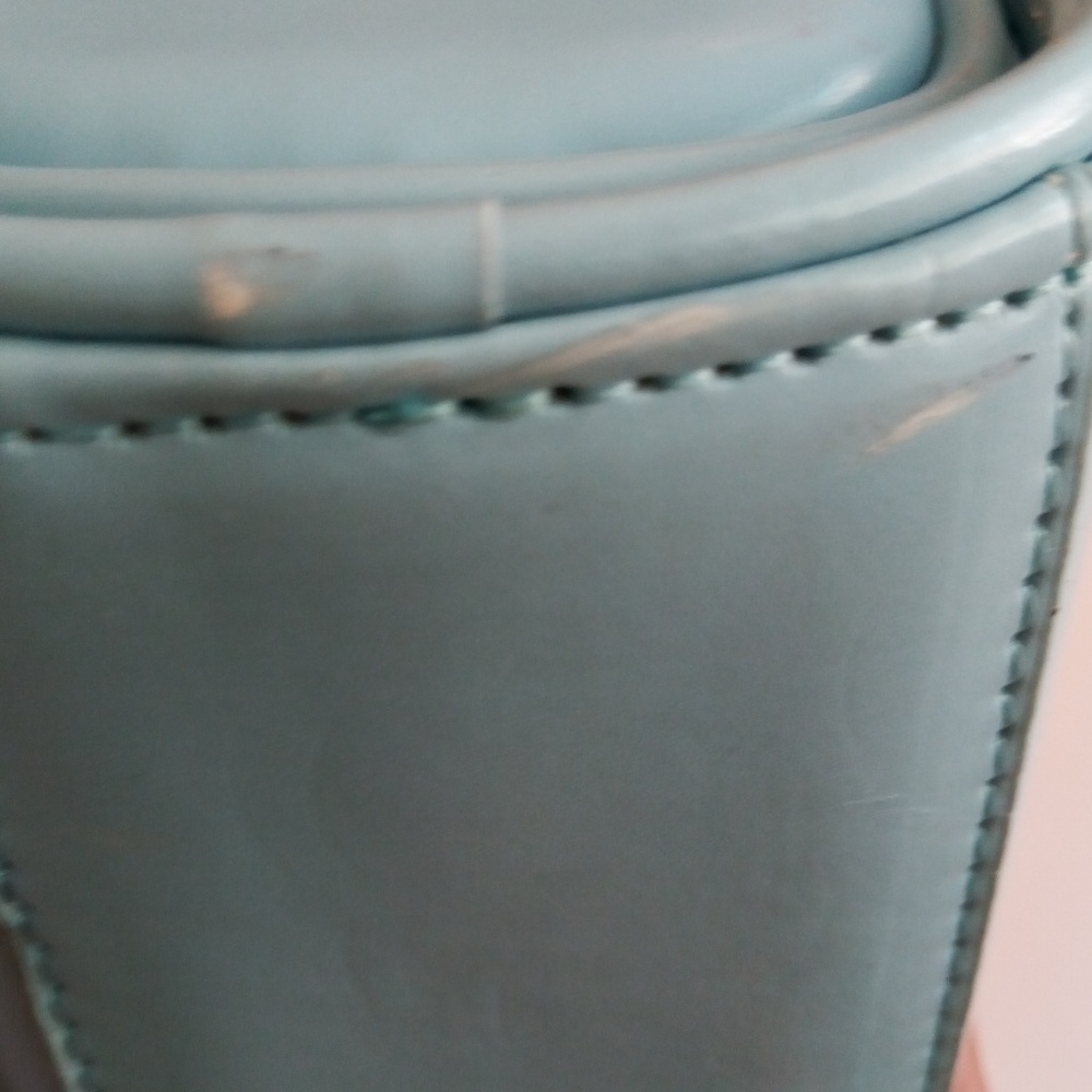 Powder Blue Handbag - Picture 6 of 8